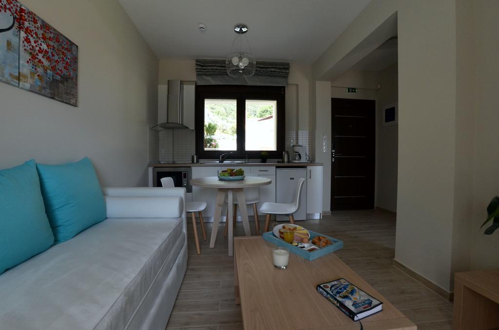 Hatzoudis Luxury Suites 克里斯阿穆迪亚 外观 照片