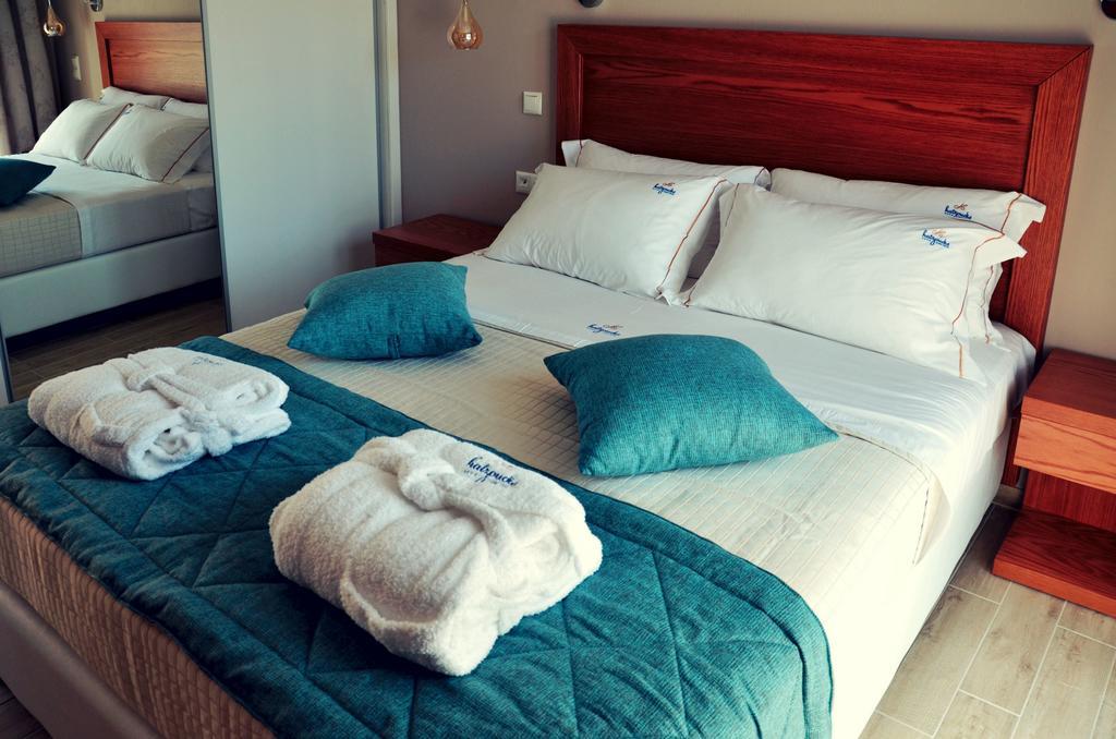 Hatzoudis Luxury Suites 克里斯阿穆迪亚 外观 照片